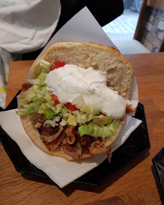 Sükrü Nas Uni-Kebap